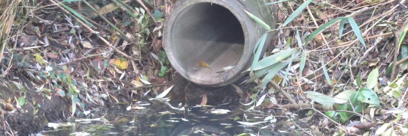 Lozing afvalwater in Broekelei