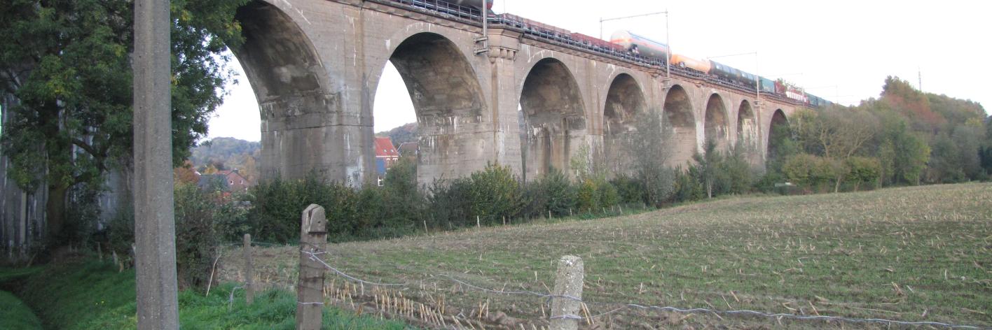 Spoorviaduct