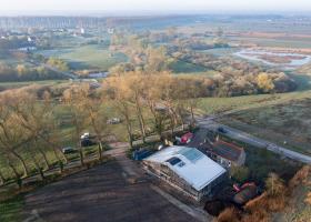Luchtfoto Bezoekerscentrum Brugs Polderland - De Pulse